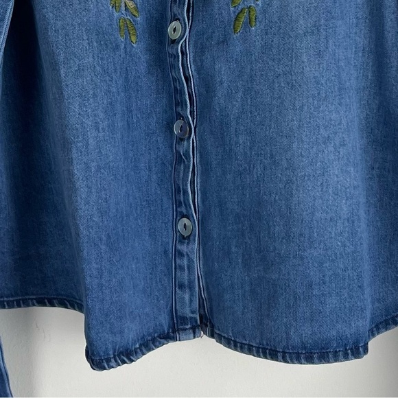Joyfolie | Western Cowgirl Embroidered Denim Button Down Shirt | 12 - Picture 4 of 10
